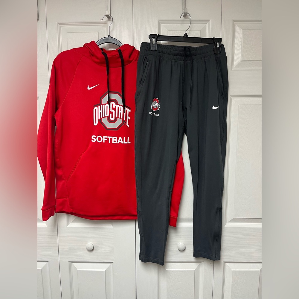 Nike Ohio State Softball outfit - size M - scarlet and grey